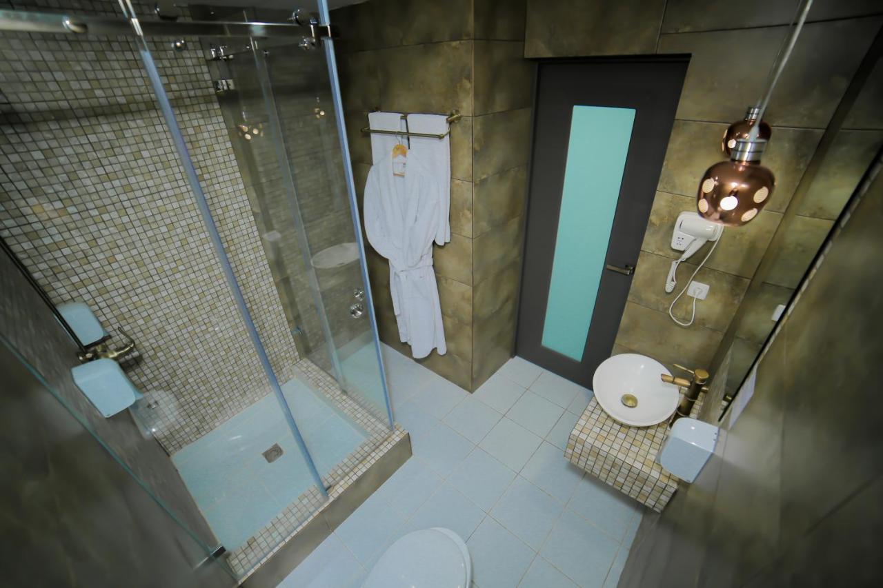 Astra Hotel Almaty Extérieur photo